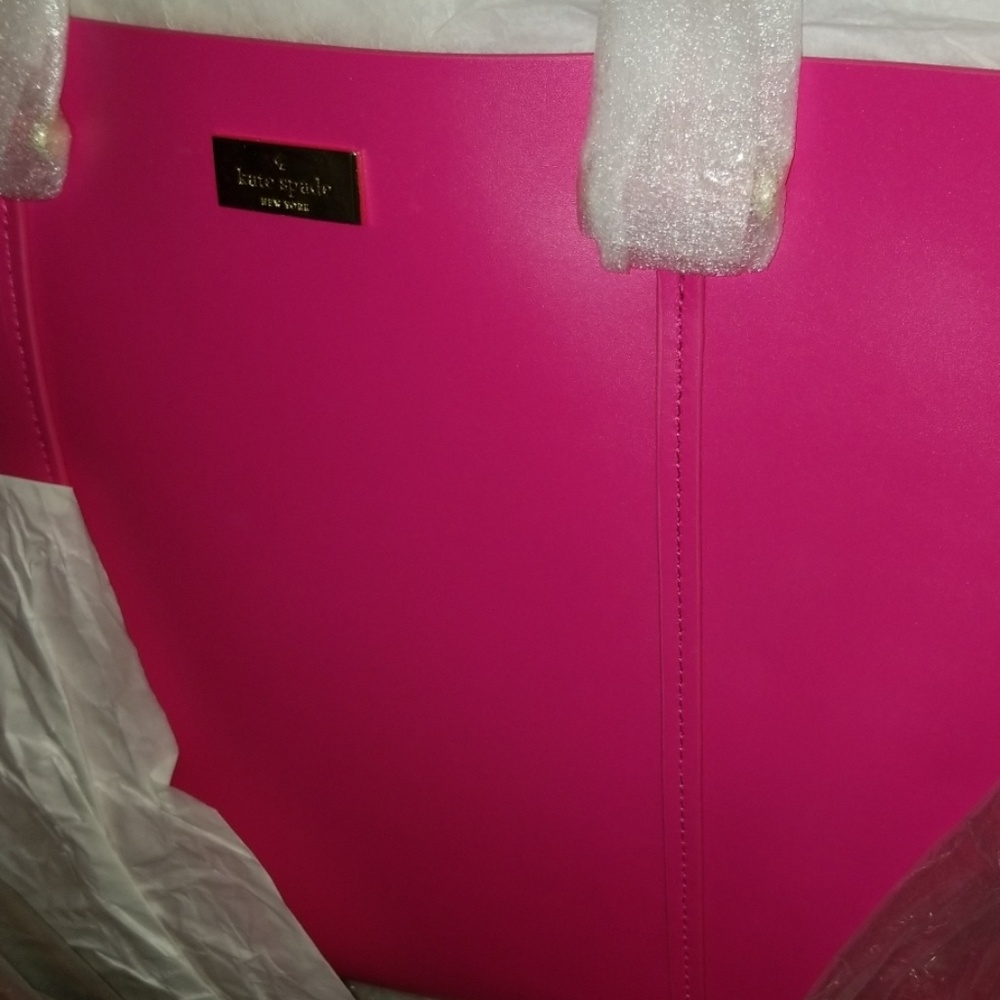 Kate Spade Purse - Picture 5 of 7